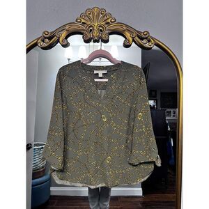 Michael Kors Women’s Olive Gold Chain Top Shirt Size Large